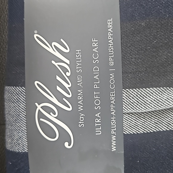 Scarf - Picture 3 of 3